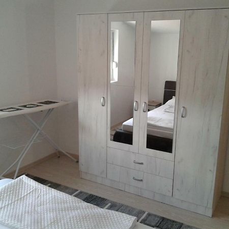 Zecirovic Mnebar Apartment Bagian luar foto