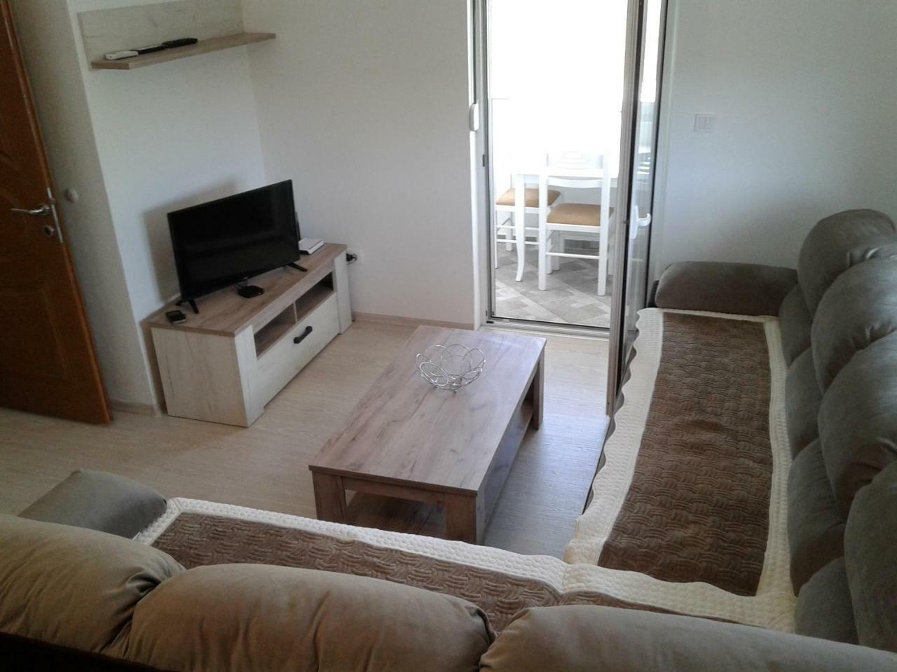 Zecirovic Mnebar Apartment Bagian luar foto