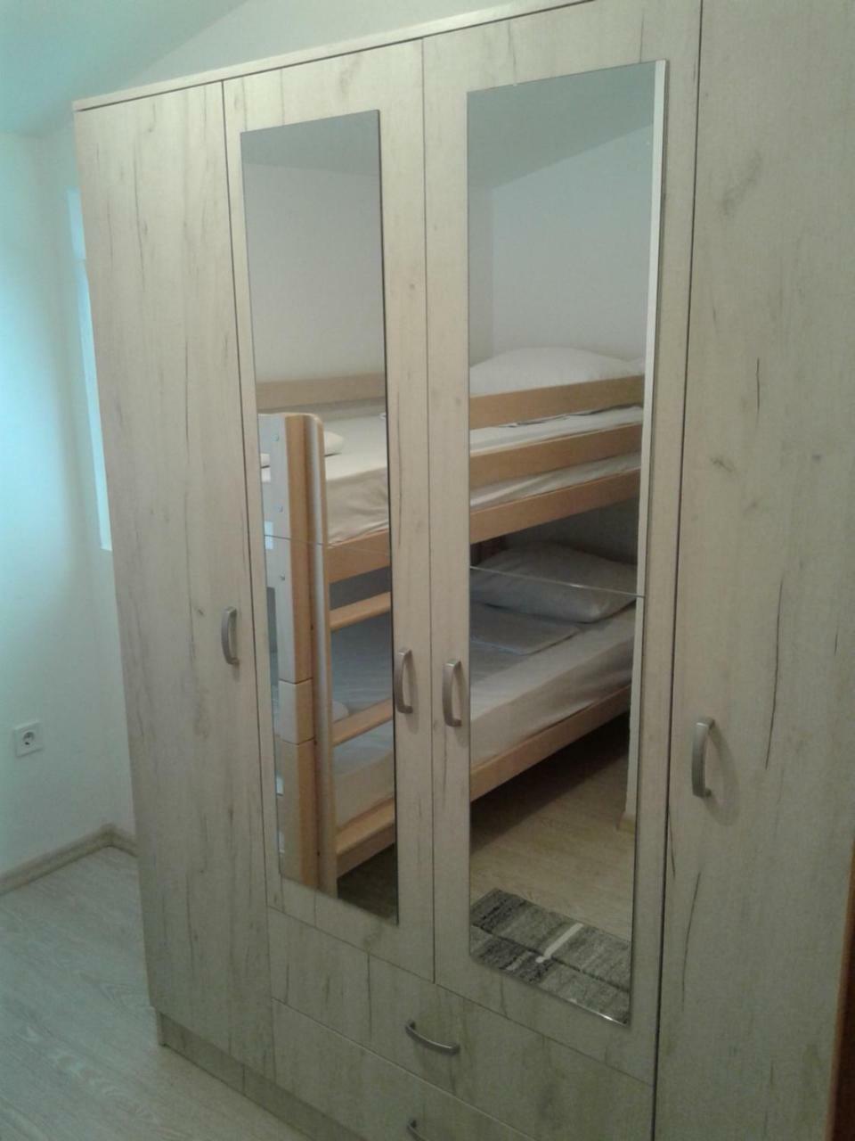 Zecirovic Mnebar Apartment Bagian luar foto